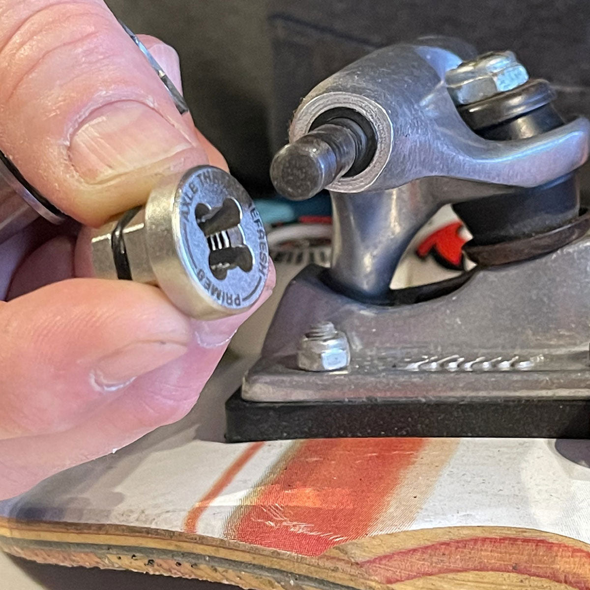 PRIME8 Axle Thread Refresh - Polished