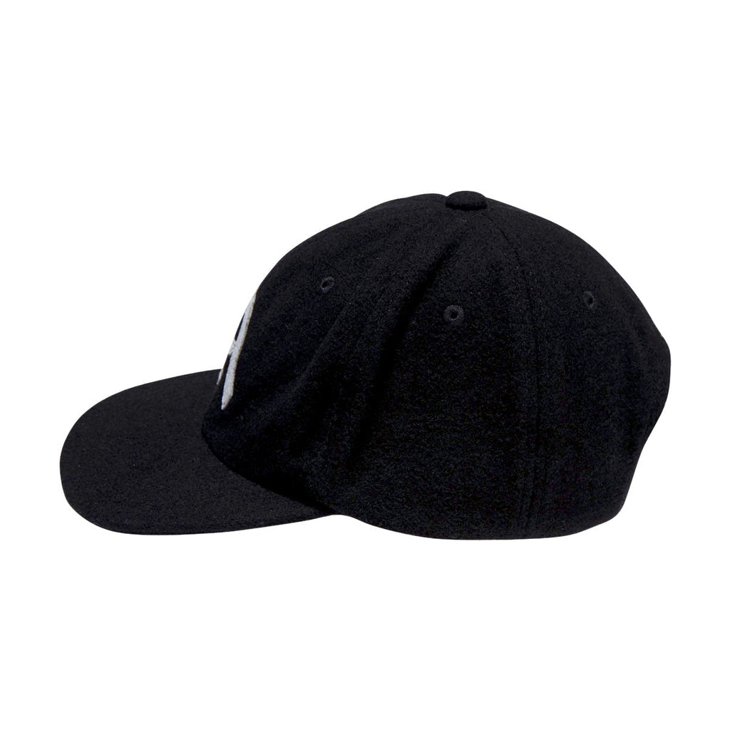 Autumn Wool Six Panel Strapback Hat - Black