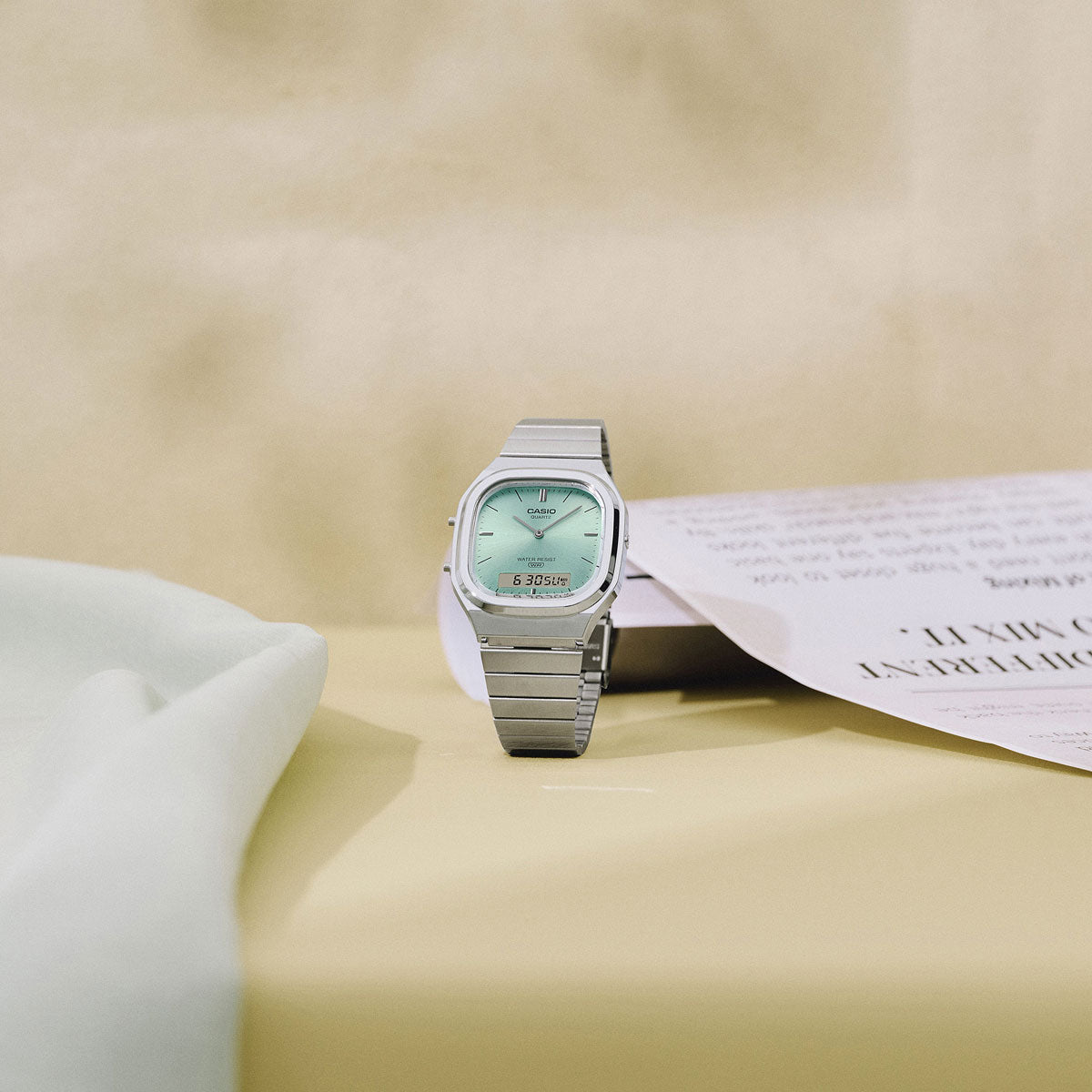 Casio AQ240E-2A Watch