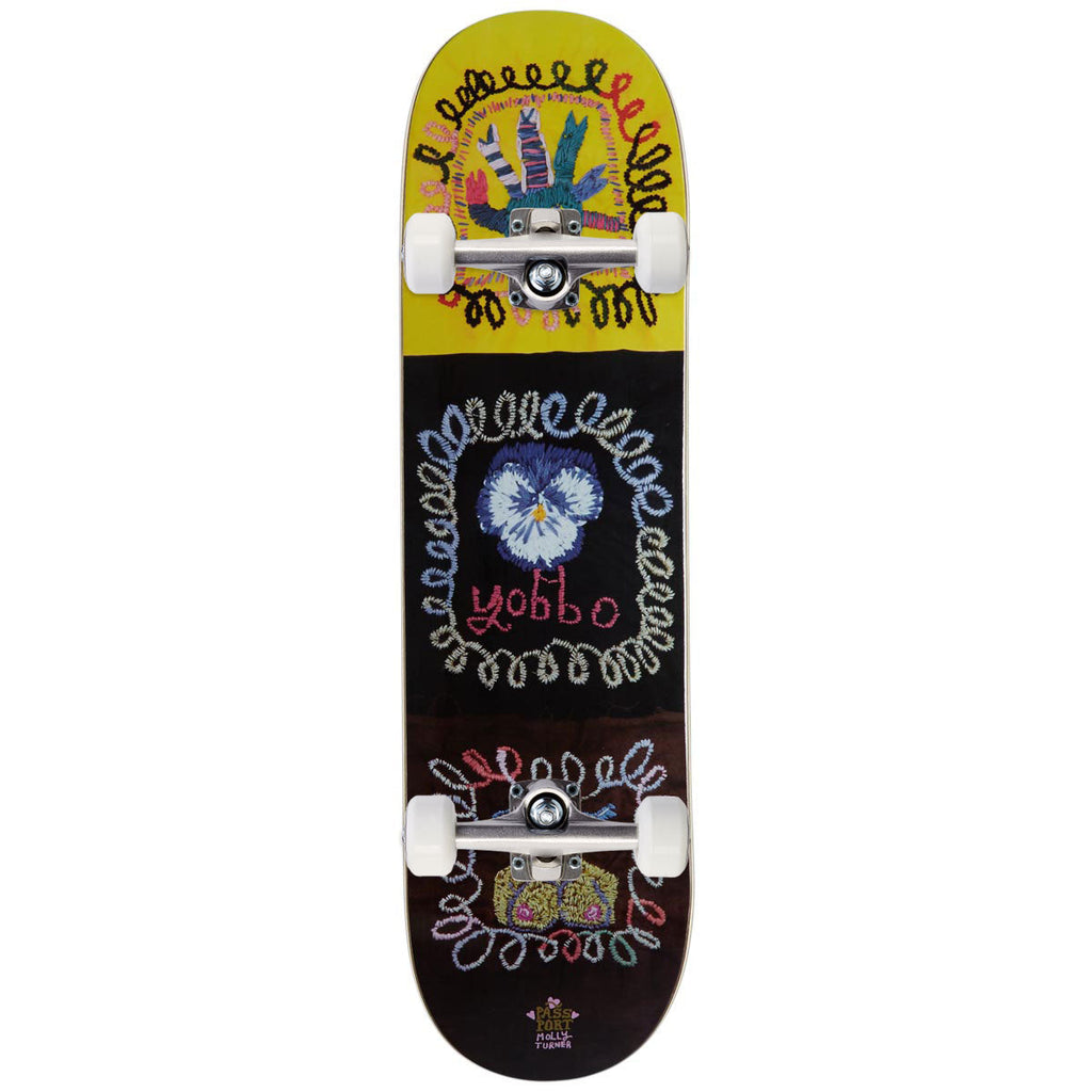Passport Molly Turner Series Faces Skateboard Complete - 8.380"