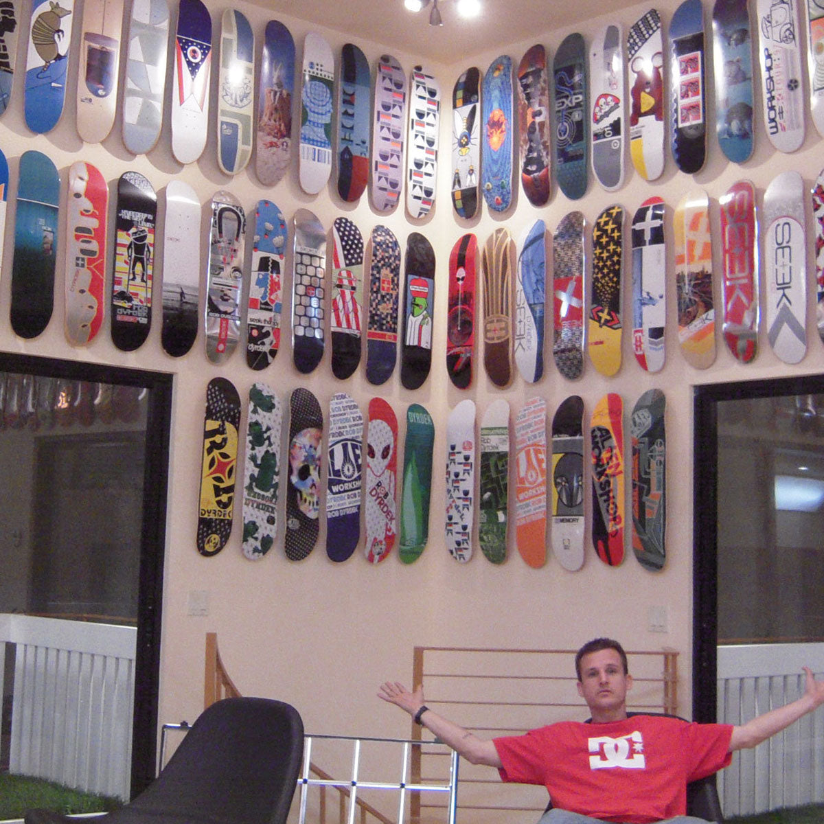 Sk8ology Single Skateboard Display With Drill Bit